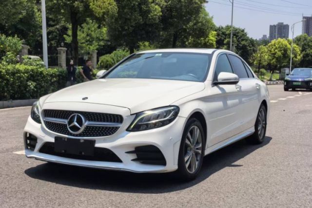 Używany Mercedes-Benz C-Class 2019 C 180 L Fashion Edition Sport Version