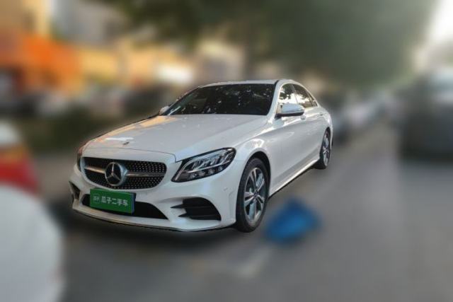 Ojetý Mercedes-Benz C-Class 2019 C 180 L Fashion Edition Sport Version