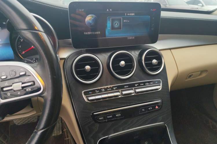 Used Mercedes-Benz C-Class 2019 C 260 L Sport Edition Audio And AC Panel