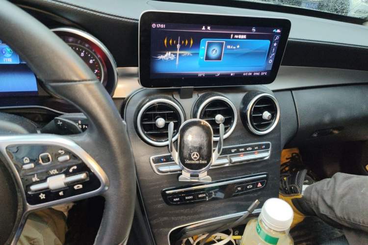 Used Mercedes-Benz C-Class 2019 C 260 L Sport Edition Audio And AC Panel