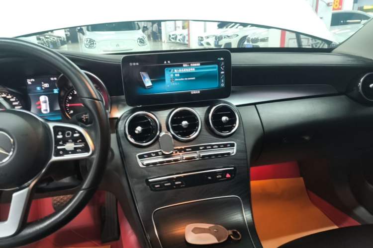 Used Mercedes-Benz C-Class 2019 C 180 L Fashion Edition Sport Version Audio And AC Panel