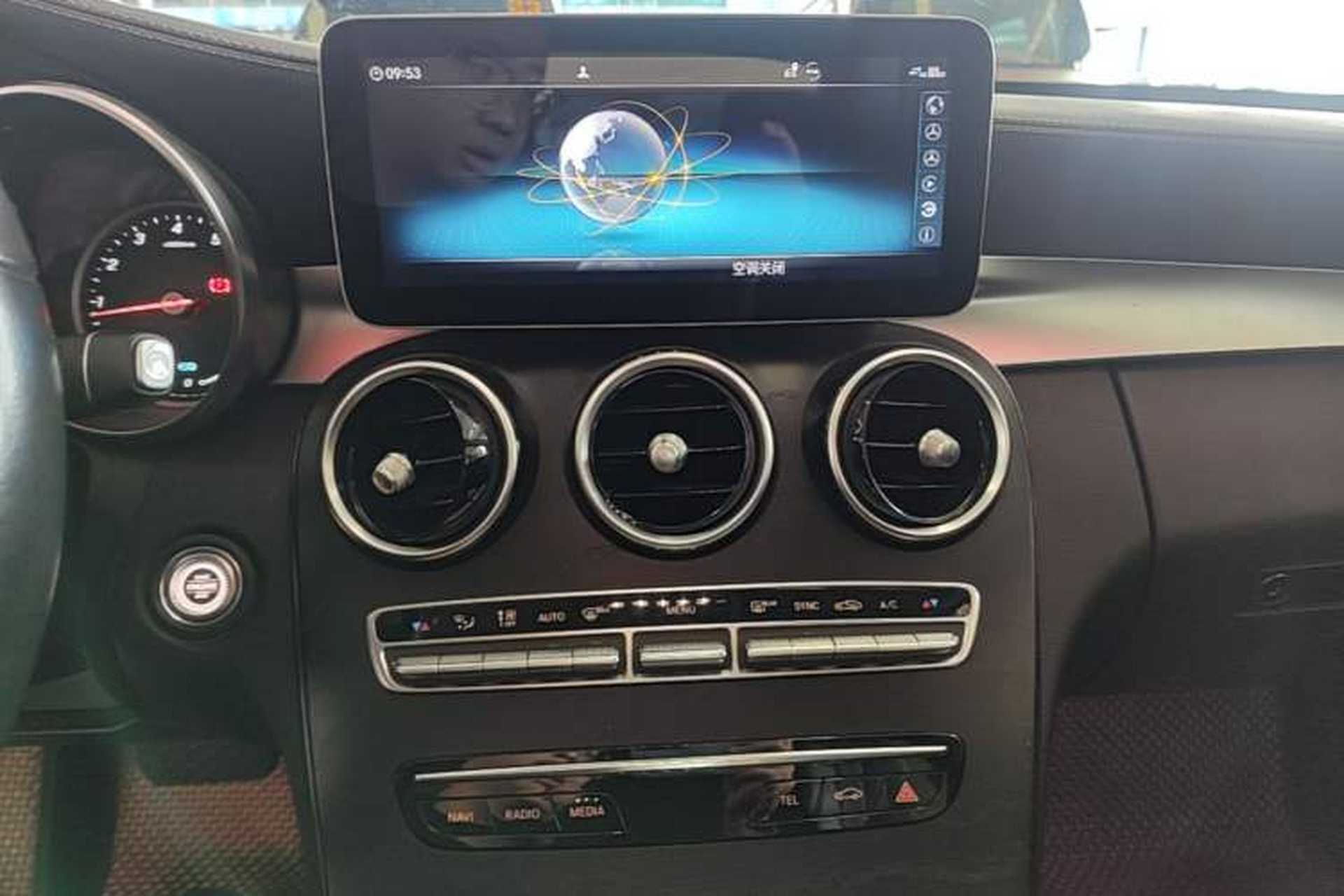 Used Mercedes-Benz C-Class 2019 C 260 L Sport Edition Audio And AC Panel