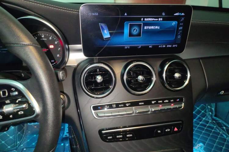 Used Mercedes-Benz C-Class 2019 C 180 L Fashion Edition Sport Version Audio And AC Panel