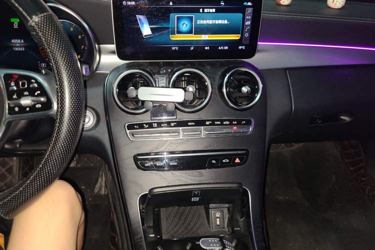 Used Mercedes-Benz C-Class 2019 Restyled C 260 L Sport Edition Audio And AC Panel