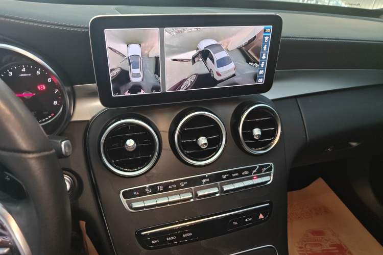 Used Mercedes-Benz C-Class 2019 C 180 L Fashion Edition Sport Version Audio And AC Panel
