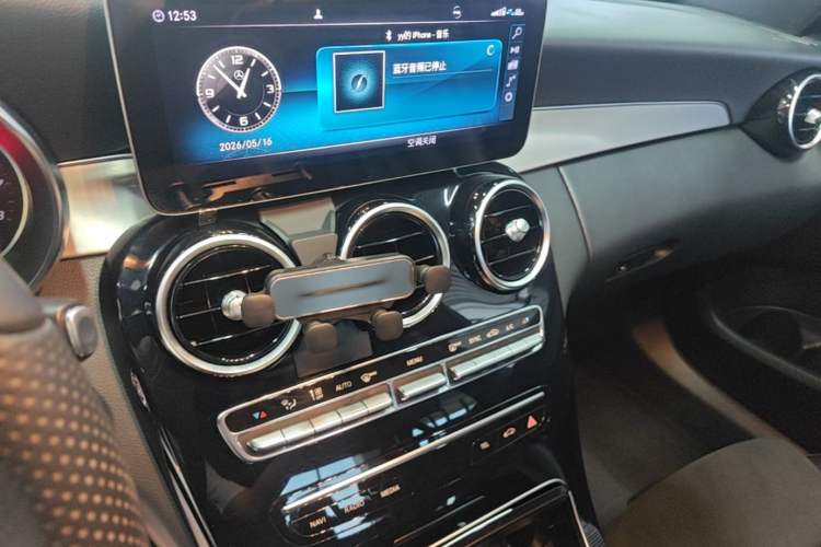 Used Mercedes-Benz C-Class 2019 C 260 Sport Edition Audio And AC Panel