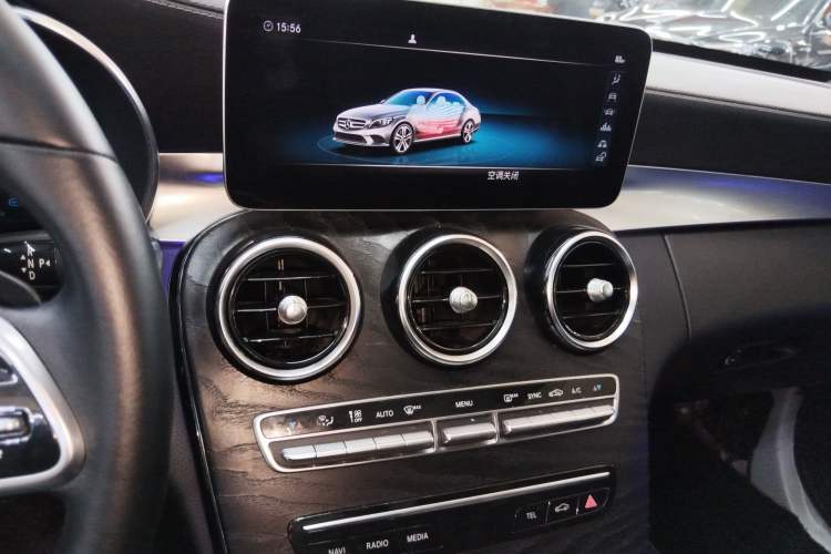 Used Mercedes-Benz C-Class 2019 Restyled C 260 L Sport Edition Audio And AC Panel