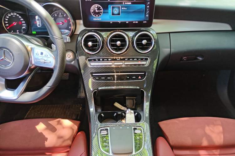 Used Mercedes-Benz C-Class 2019 C 260 Sport Edition Audio And AC Panel
