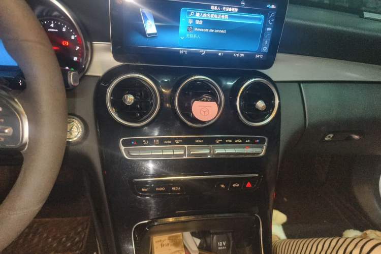Used Mercedes-Benz C-Class 2019 C 260 Sport Edition Audio And AC Panel