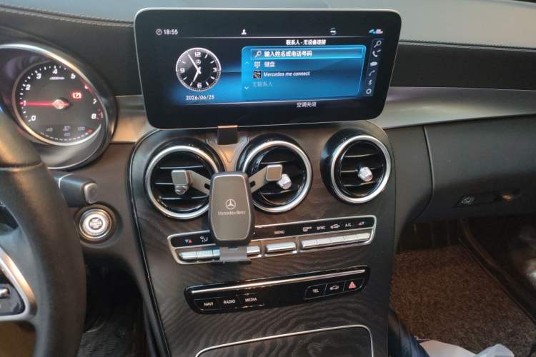 Used Mercedes-Benz C-Class 2019 C 180 L Fashion Edition Sport Version Audio And AC Panel