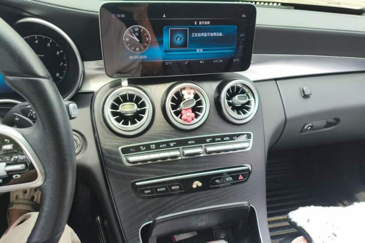 Used Mercedes-Benz C-Class 2019 Restyled C 260 L Sport Edition Audio And AC Panel