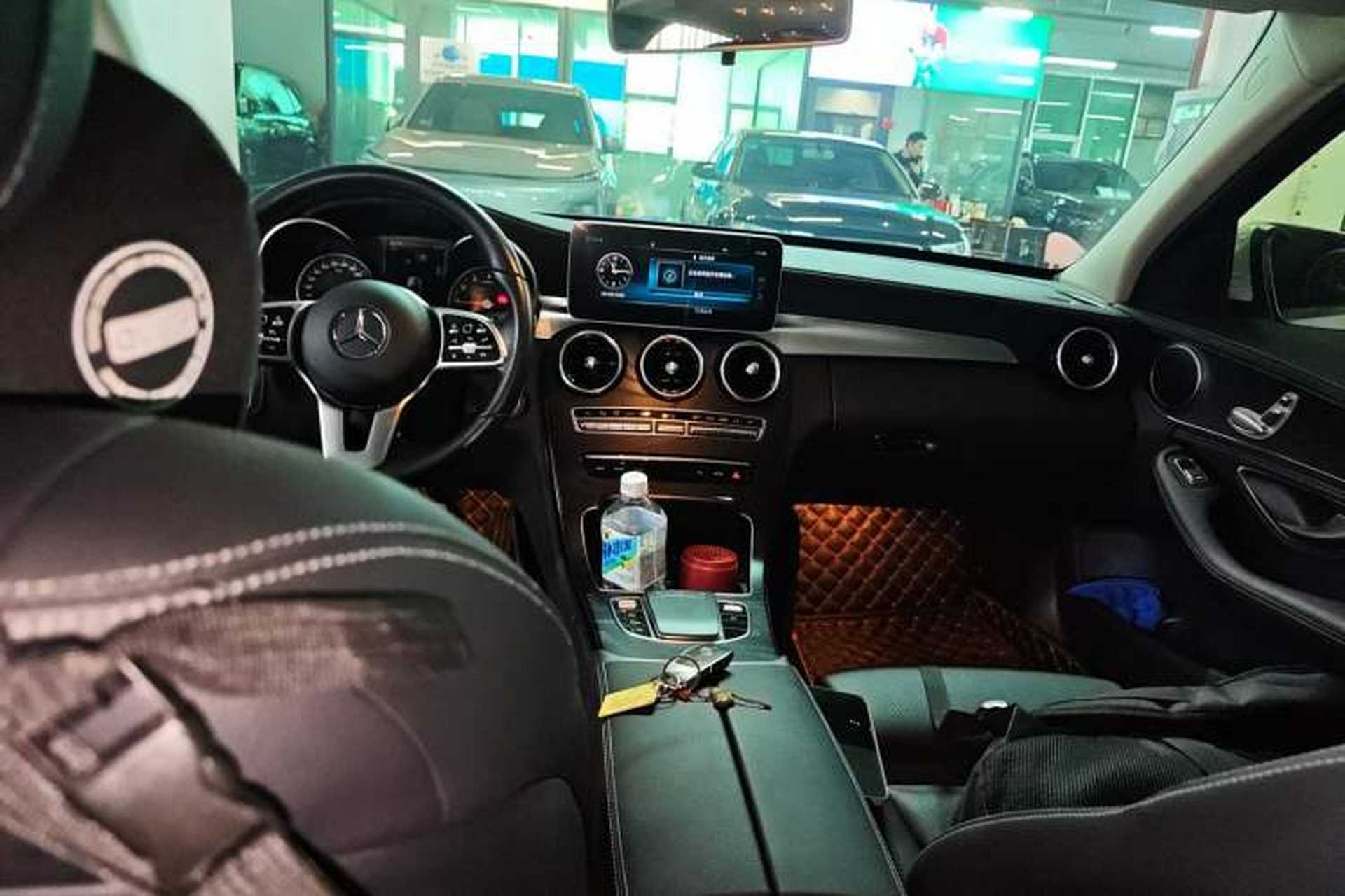 Used Mercedes-Benz C-Class 2019 C 180 L Fashion Edition Sport Version Audio And AC Panel