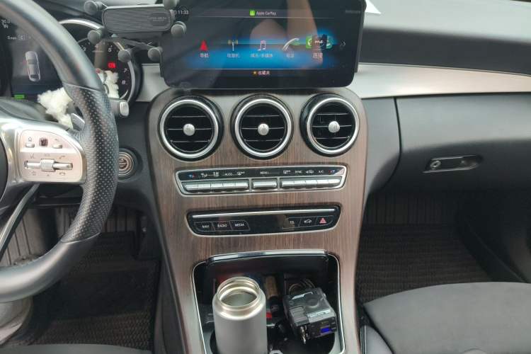 Used Mercedes-Benz C-Class 2019 C 260 Sport Edition Audio And AC Panel