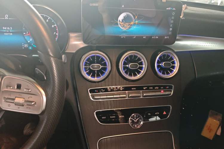 Used Mercedes-Benz C-Class 2019 C 260 Sport Edition Audio And AC Panel