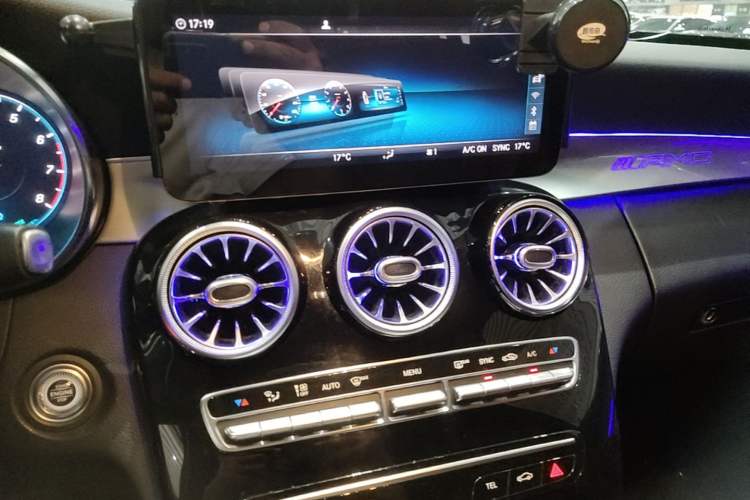 Used Mercedes-Benz C-Class 2019 C 260 Sport Edition Audio And AC Panel
