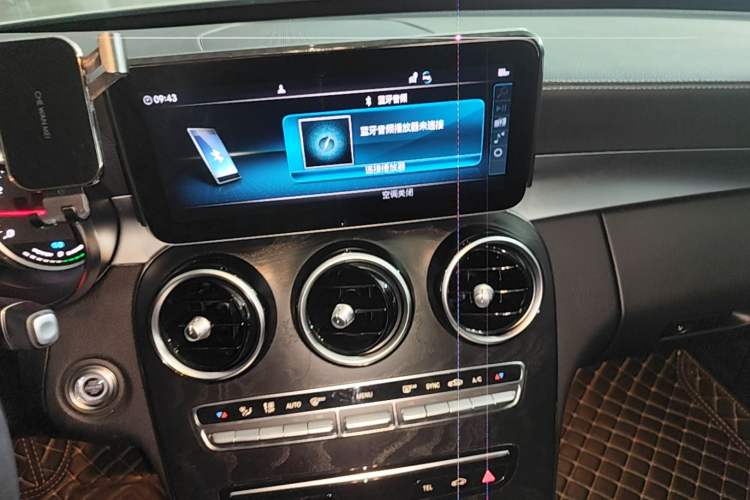 Used Mercedes-Benz C-Class 2019 C 260 L Sport Edition Audio And AC Panel