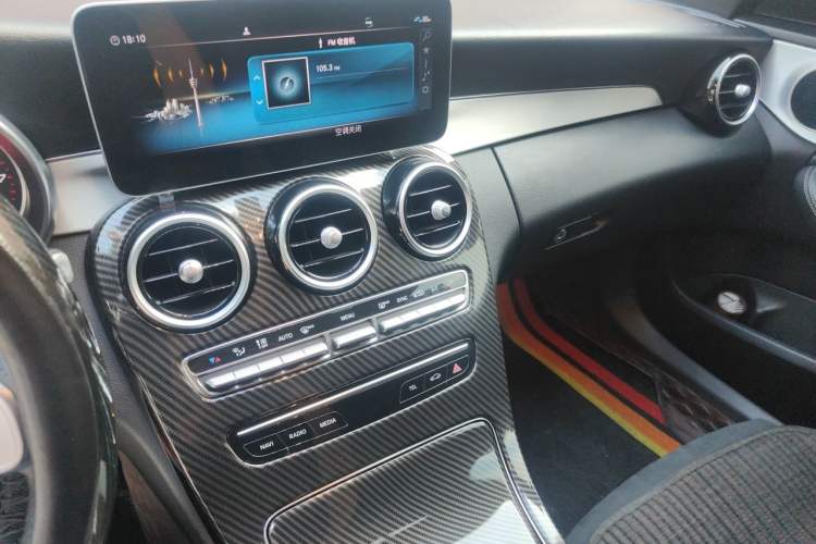 Used Mercedes-Benz C-Class 2019 C 260 Sport Edition Audio And AC Panel