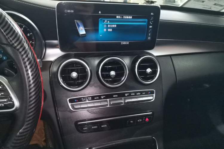 Used Mercedes-Benz C-Class 2019 C 180 L Fashion Edition Sport Version Audio And AC Panel