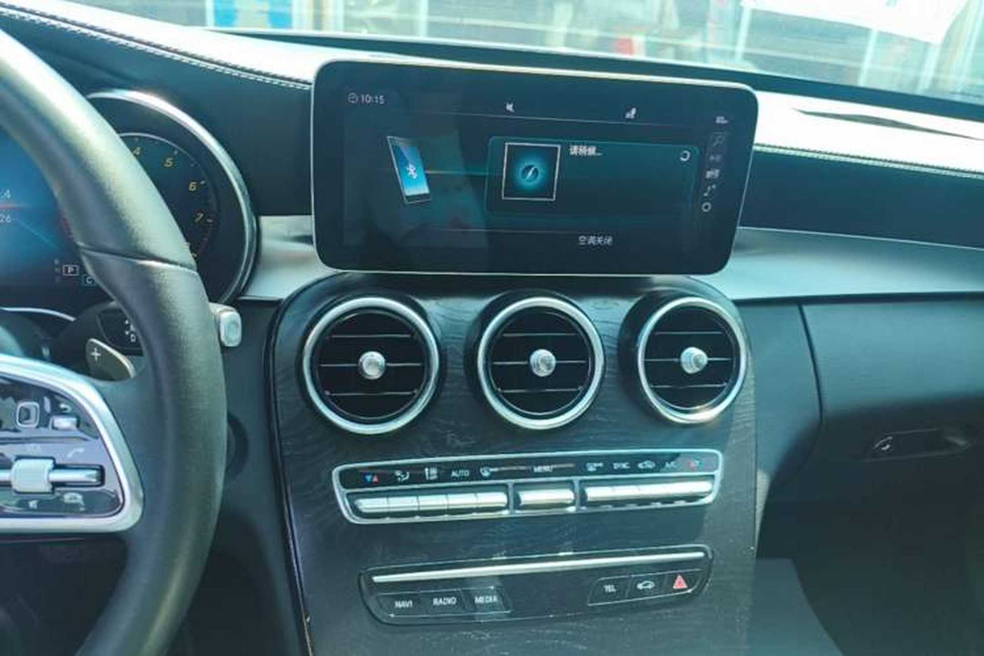 Used Mercedes-Benz C-Class 2019 C 180 L Fashion Edition Sport Version Audio And AC Panel