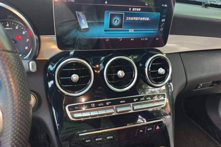 Used Mercedes-Benz C-Class 2019 C 260 Sport Edition Audio And AC Panel