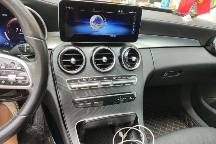 Used Mercedes-Benz C-Class 2019 Restyled C 260 L Sport Edition Audio And AC Panel