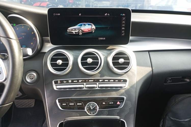 Used Mercedes-Benz C-Class 2019 C 260 Estate Audio And AC Panel