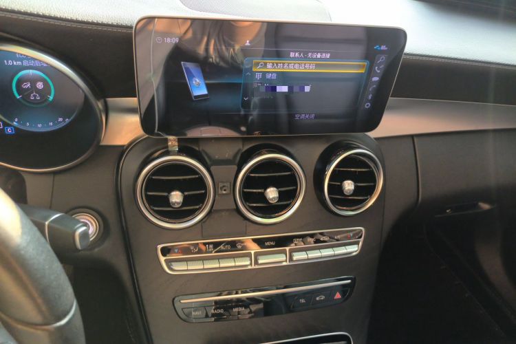 Used Mercedes-Benz C-Class 2019 Restyled C 260 L Sport Edition Audio And AC Panel