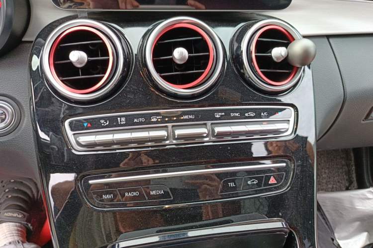 Used Mercedes-Benz C-Class 2019 C 260 Sport Edition Audio And AC Panel