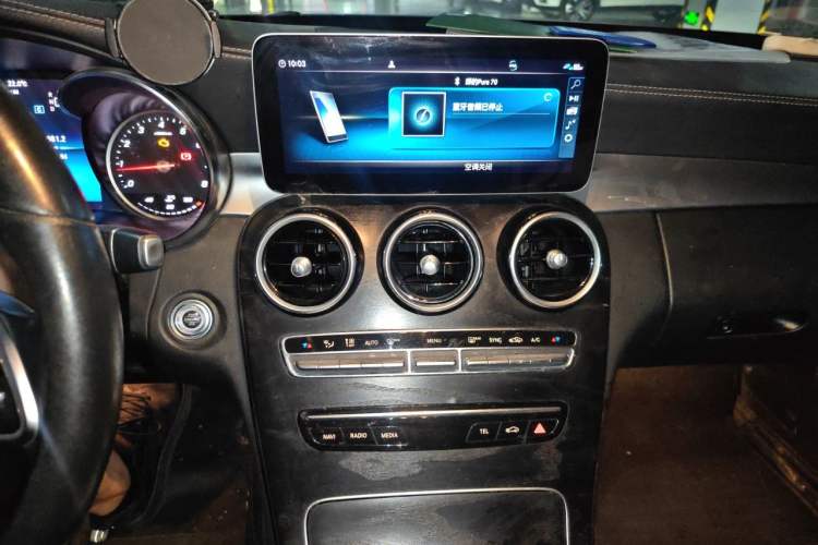 Used Mercedes-Benz C-Class 2019 C 180 L Fashion Edition Sport Version Audio And AC Panel