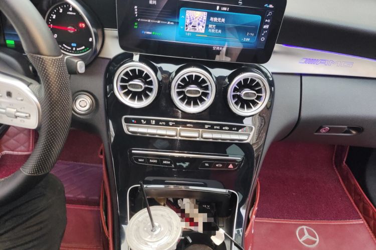 Used Mercedes-Benz C-Class 2019 C 260 Sport Edition Audio And AC Panel