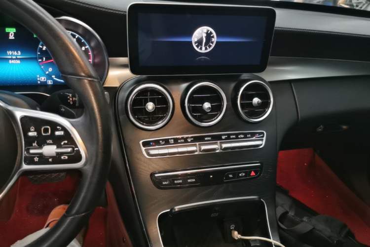 Used Mercedes-Benz C-Class 2019 Restyled C 260 L Sport Edition Audio And AC Panel