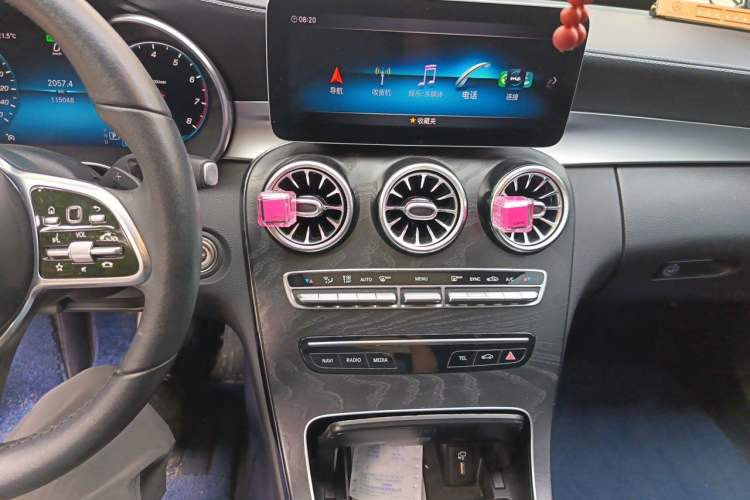 Used Mercedes-Benz C-Class 2019 Restyled C 260 L Sport Edition Audio And AC Panel