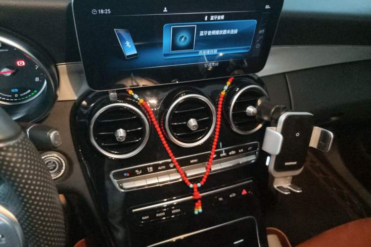 Used Mercedes-Benz C-Class 2019 C 260 Sport Edition Audio And AC Panel