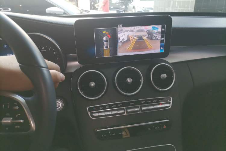 Used Mercedes-Benz C-Class 2019 C 260 L Sport Edition Audio And AC Panel