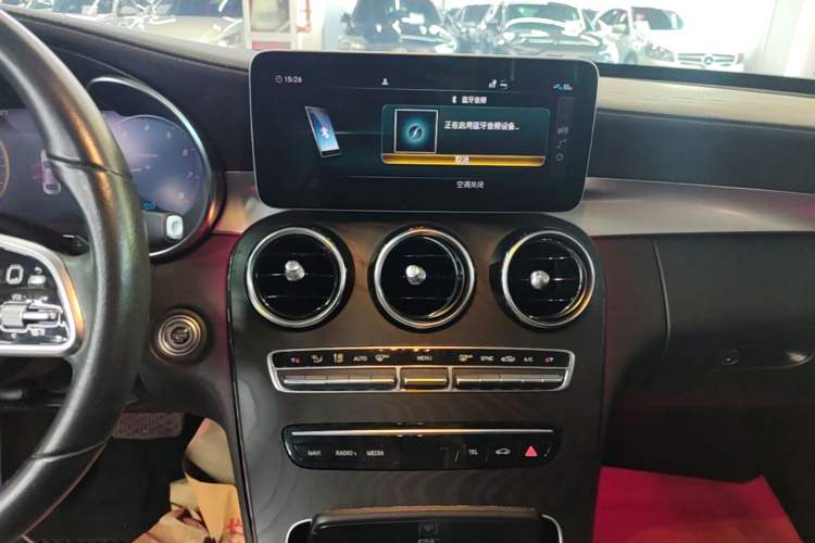 Used Mercedes-Benz C-Class 2019 Restyled C 260 L Sport Edition Audio And AC Panel