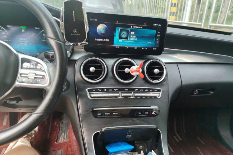 Used Mercedes-Benz C-Class 2019 C 260 L Audio And AC Panel