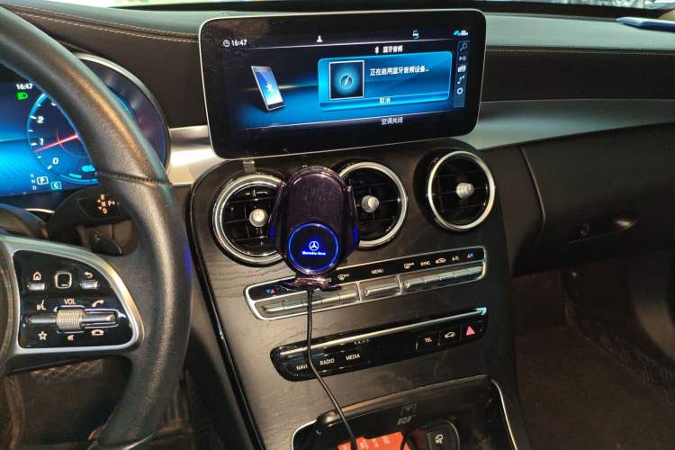 Used Mercedes-Benz C-Class 2019 Restyled C 260 L Sport Edition Audio And AC Panel