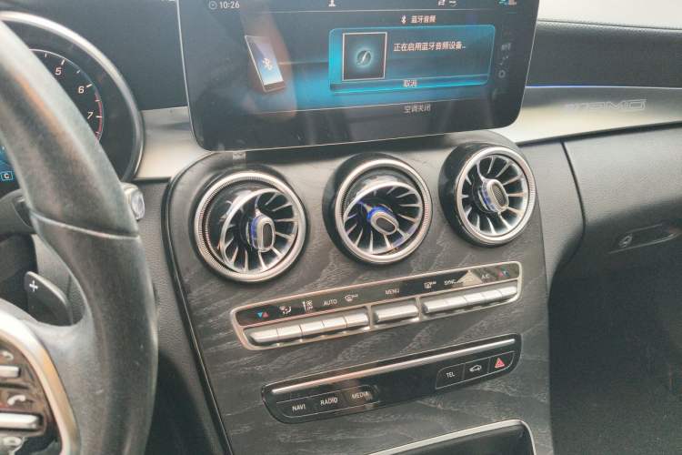 Used Mercedes-Benz C-Class 2019 Restyled C 260 L Sport Edition Audio And AC Panel