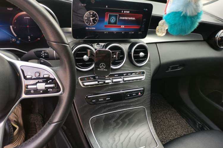 Used Mercedes-Benz C-Class 2019 C 260 L 4MATIC Sport Edition Audio And AC Panel
