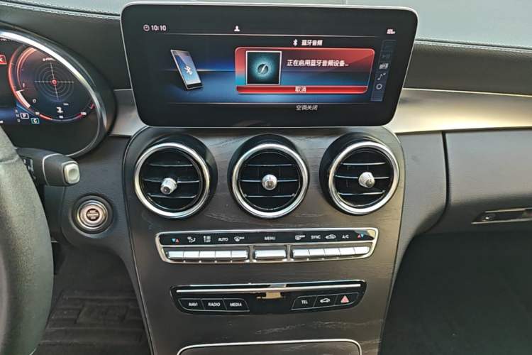 Used Mercedes-Benz C-Class 2019 C 180 L Fashion Edition Sport Version Audio And AC Panel