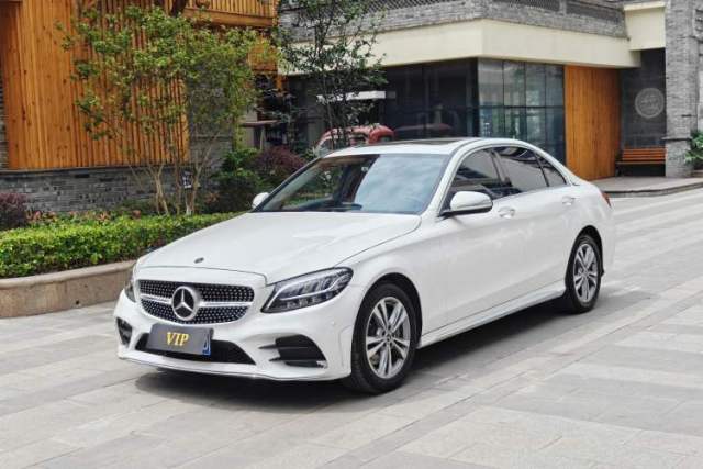 Used Mercedes-Benz C-Class 2019 C 180 L Fashion Model