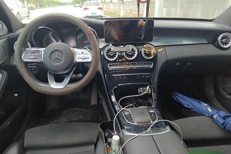 Used Mercedes-Benz C-Class 2019 C 260 Sport Edition Center Console