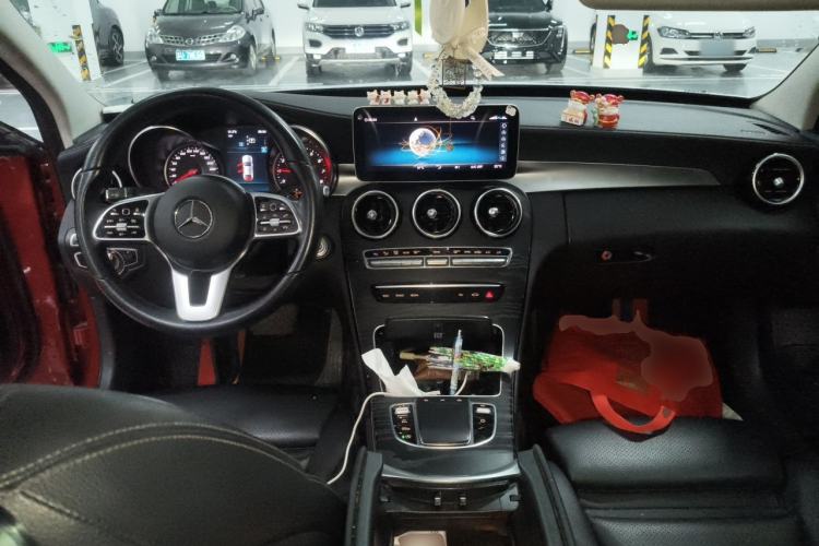 Used Mercedes-Benz C-Class 2019 C 260 L Sport Edition Center Console
