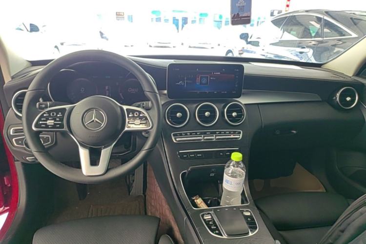 Used Mercedes-Benz C-Class 2019 Restyled C 260 L Sport Edition Center Console