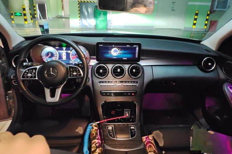 Used Mercedes-Benz C-Class 2019 Restyled C 260 L Sport Edition Center Console