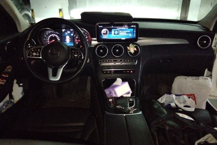 Used Mercedes-Benz C-Class 2019 C 180 L Fashion Edition Sport Version Center Console