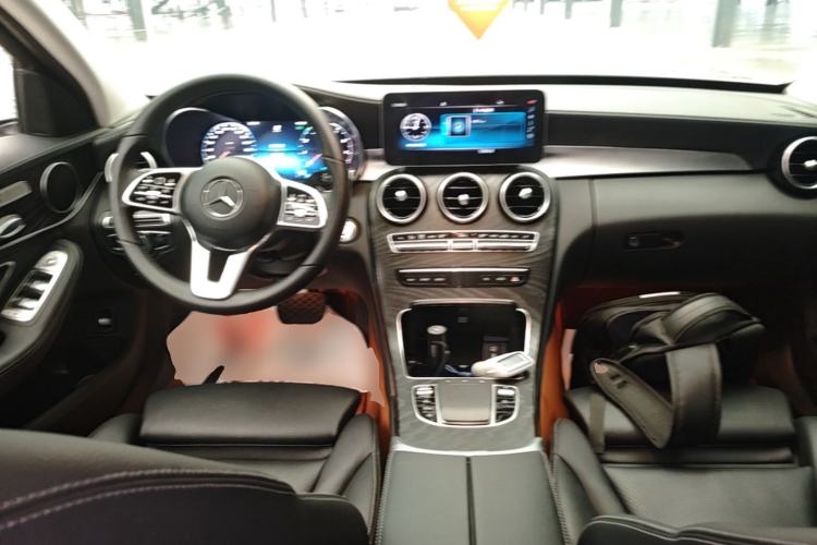 Used Mercedes-Benz C-Class 2019 Restyled C 260 L Sport Edition Center Console