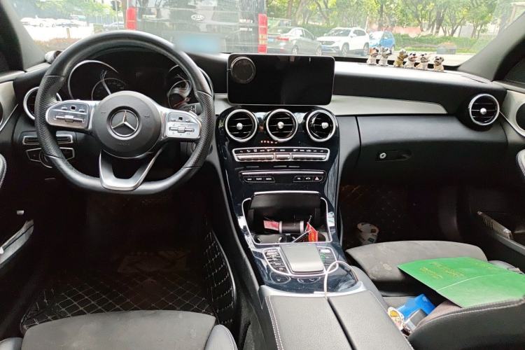 Used Mercedes-Benz C-Class 2019 C 260 Sport Edition Center Console