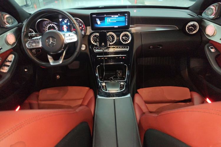 Used Mercedes-Benz C-Class 2019 C 260 Sport Edition Center Console