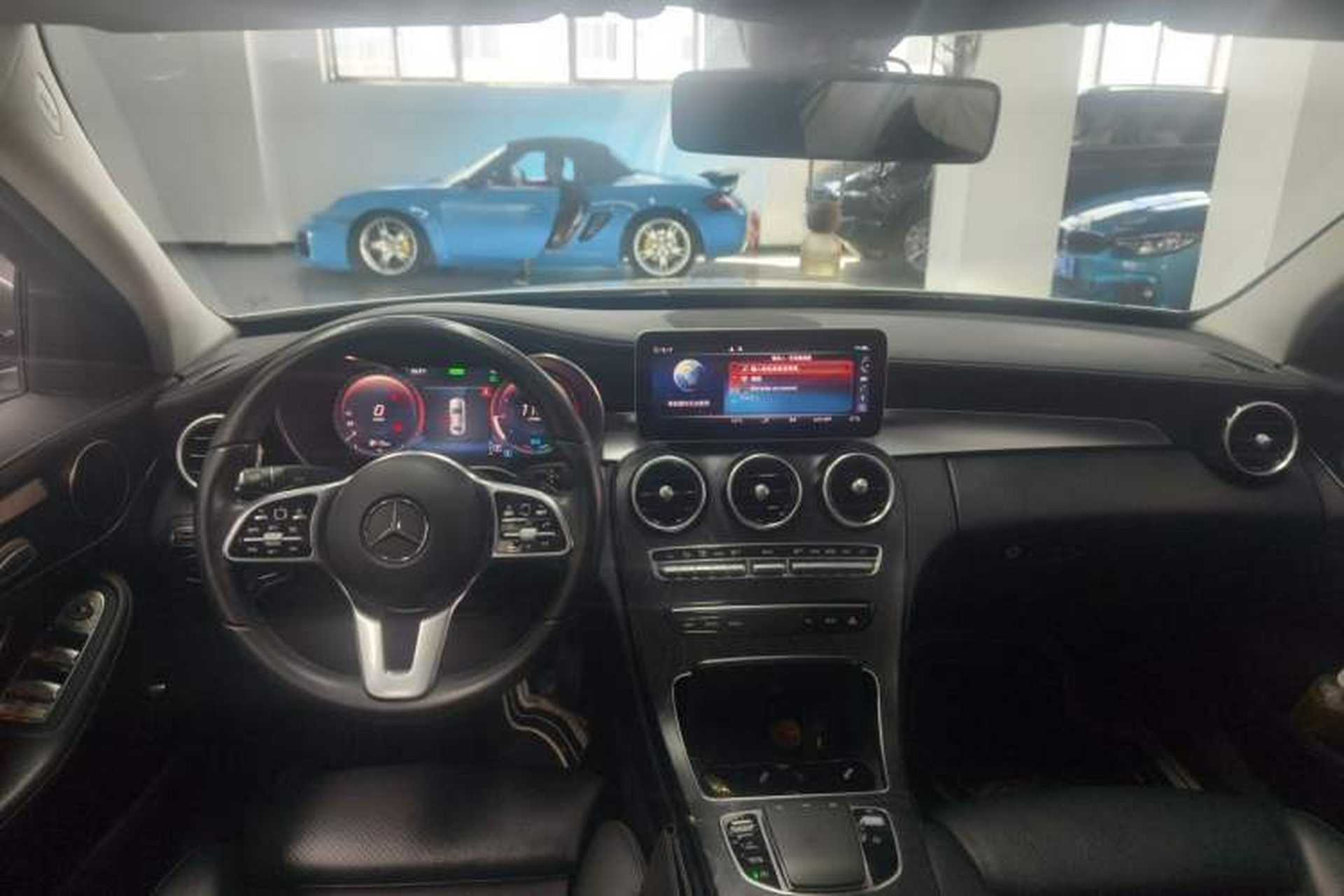 Used Mercedes-Benz C-Class 2019 Restyled C 260 L Sport Edition Center Console
